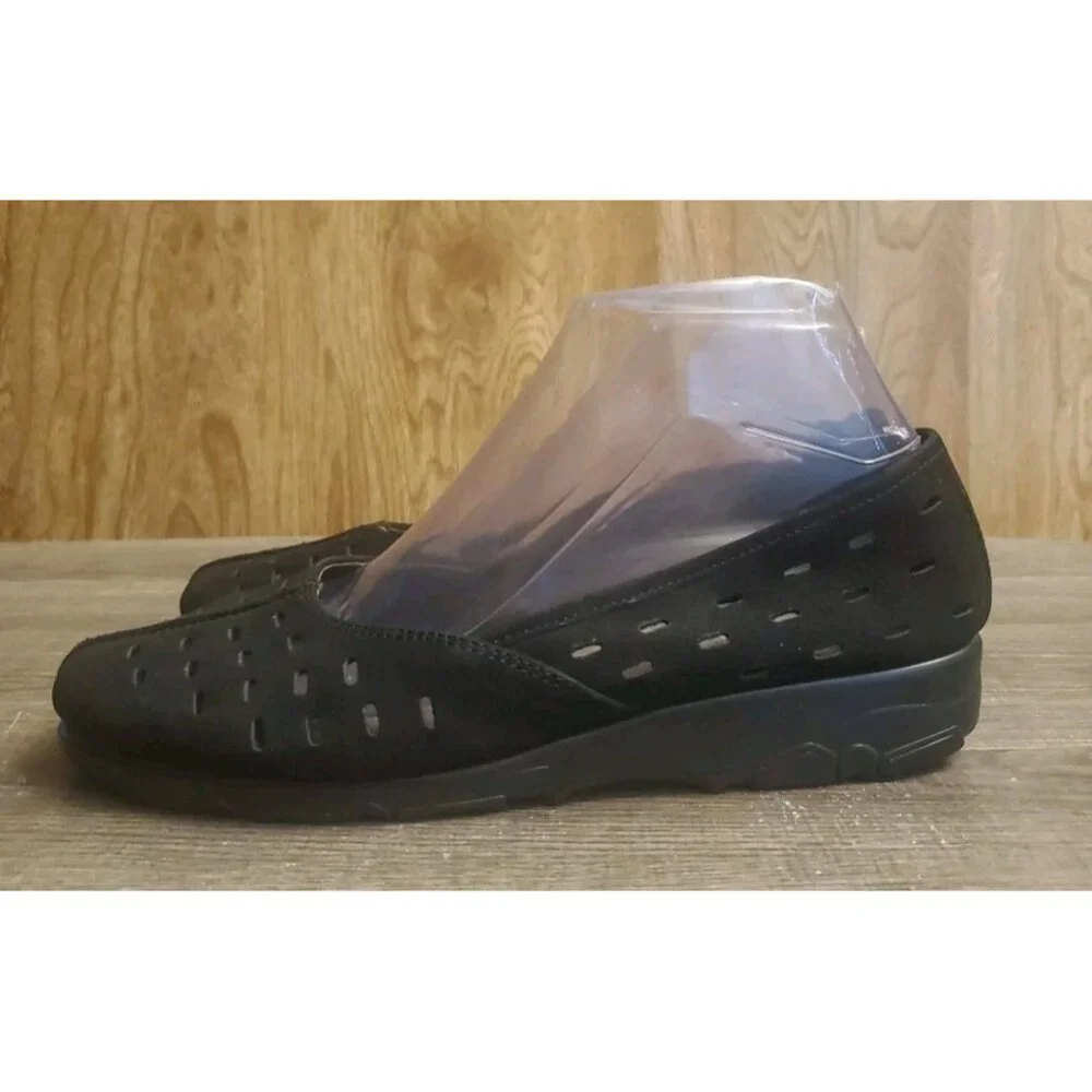 Aerosoles Perforated Slip On Loafer‎ Shoes Womens Size 9 Black
